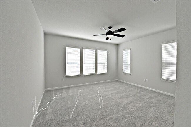 Building Photo - 13602 Defiance Pass