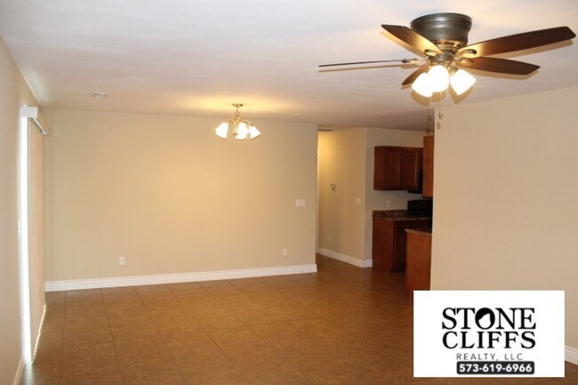 Building Photo - 231 Rylee Cir