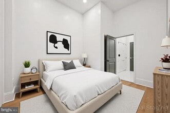 Building Photo - 1637 W Girard Ave