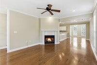 Building Photo - 44 Bridgefield Ct