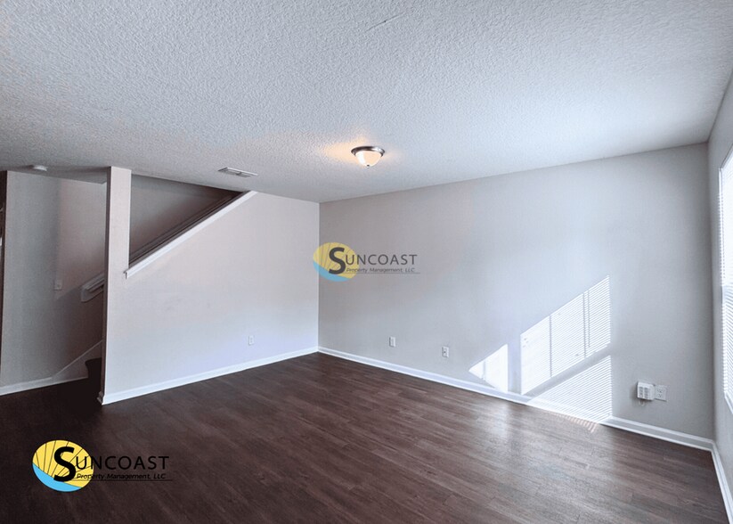 Building Photo - 7625 Leafy Forest Way
