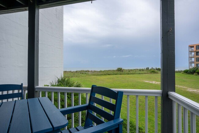 Building Photo - Winter Rental – Ocean View Condo | 2 Bed, ...