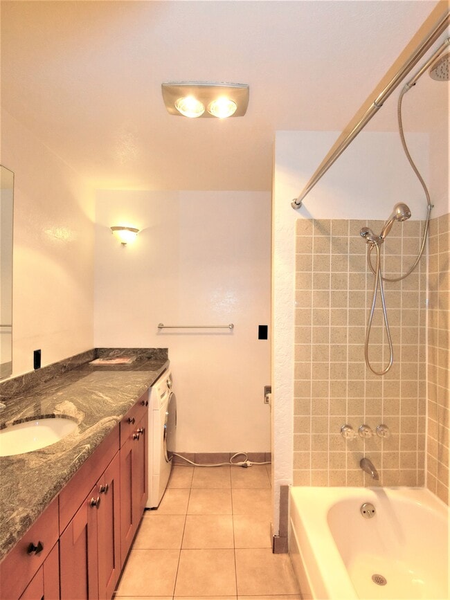 Building Photo - 13759 NE 69th St