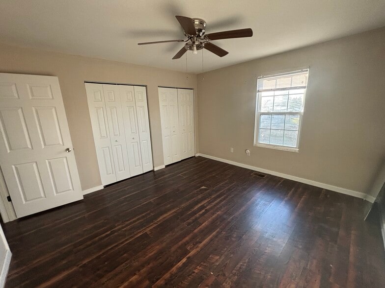 Building Photo - 1021 N Church Ave