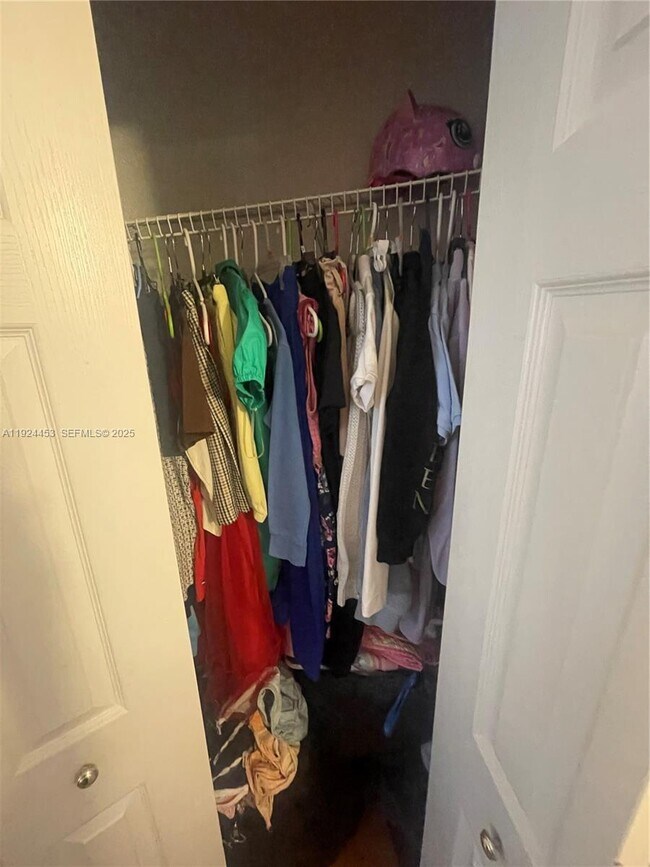 Building Photo - 4852 NW 9th Dr