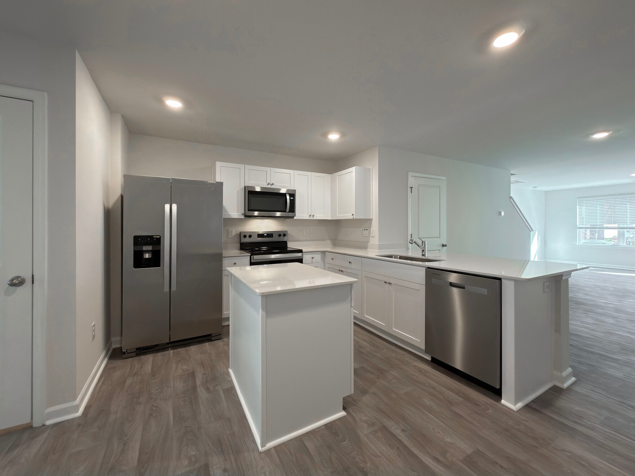 Building Photo - 8534 Beckett Chase Way