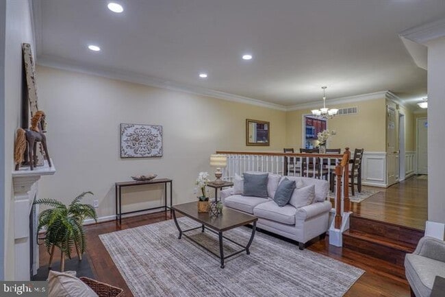 Building Photo - 807 Stockbridge Dr