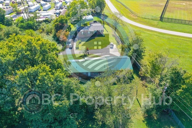 Building Photo - 118 Carter Ln