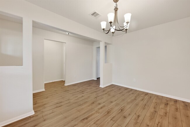 Building Photo - 5055 Juniper Spring Trail