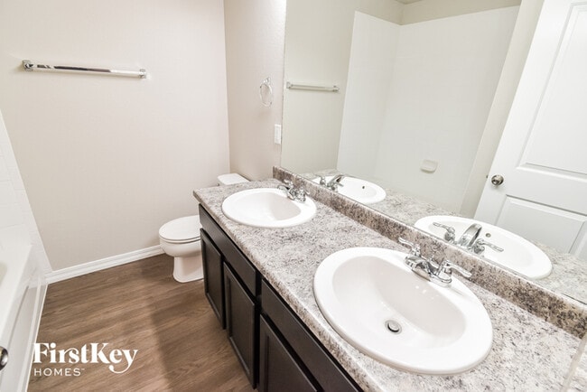Building Photo - 7245 Boreal Dr