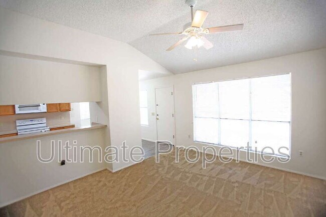 Building Photo - 6853 N 78th Ave