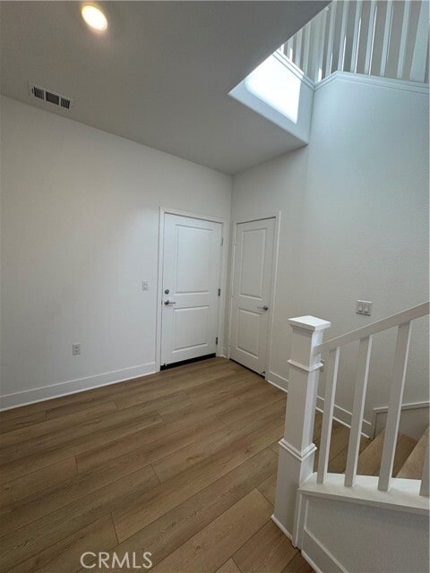 Building Photo - 436 Loon
