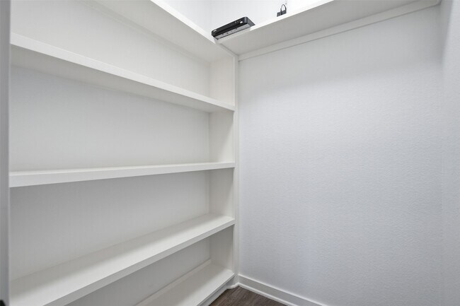 Building Photo - 3411 Nance St