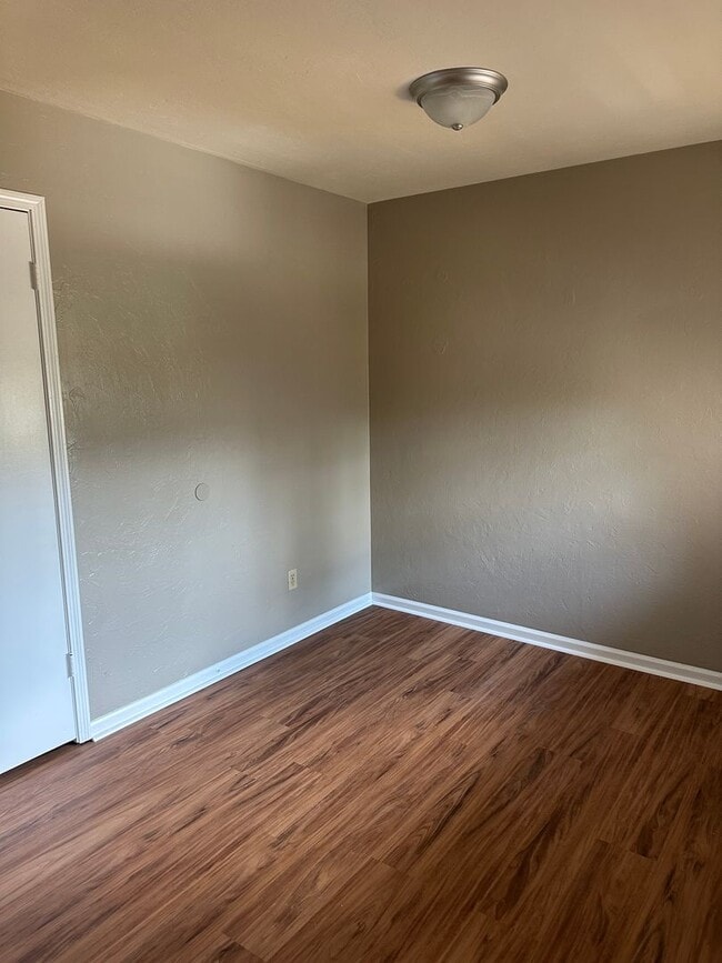 Building Photo - 1640 Willow Bend Way