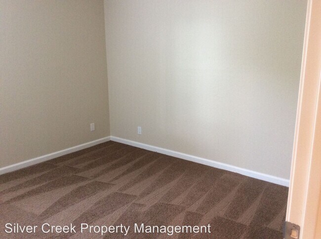 Building Photo - 4211 Central Ave