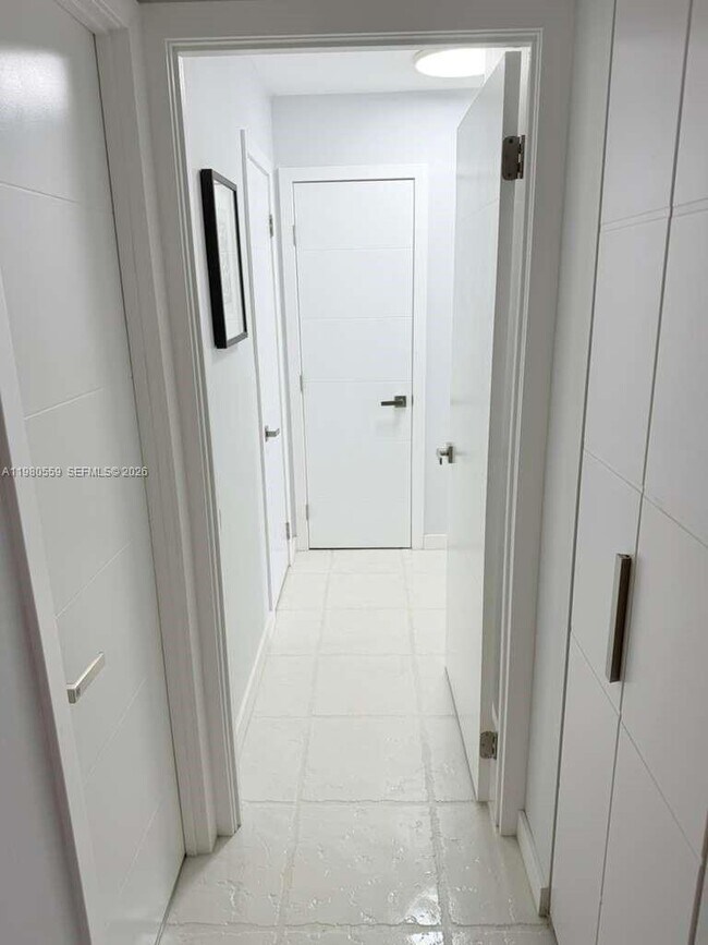 Building Photo - 2750 NE 183rd St