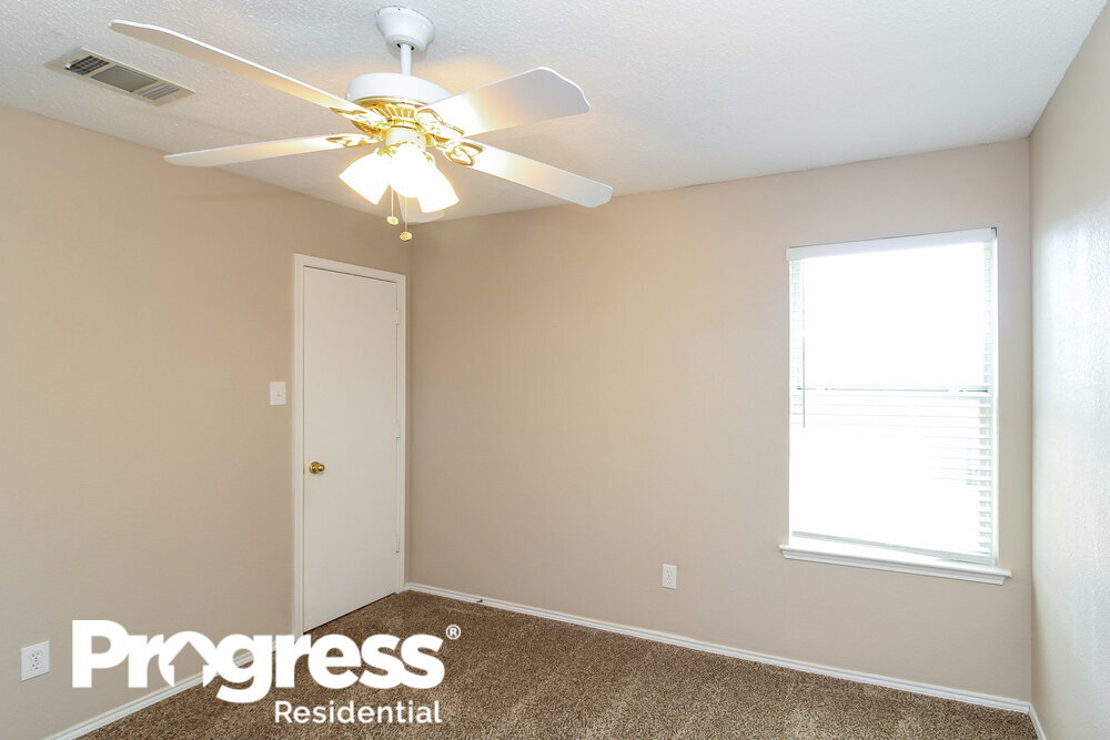 Building Photo - 12437 Seven Eagles Ln