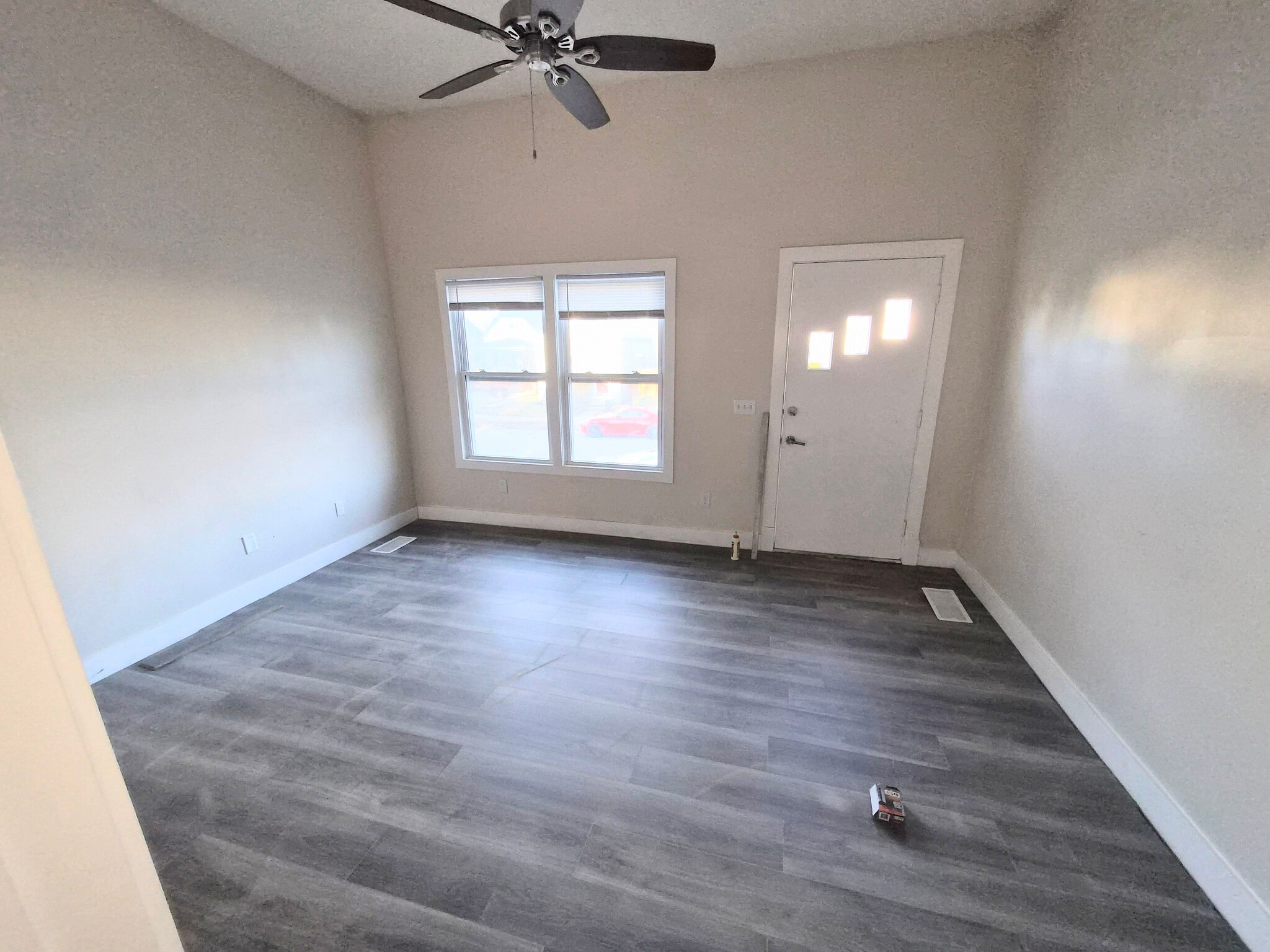 Front Bedroom - 1026 Ash St