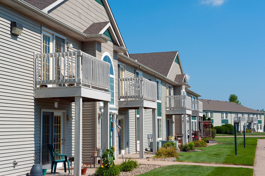 Building Photo - Parker's Landing