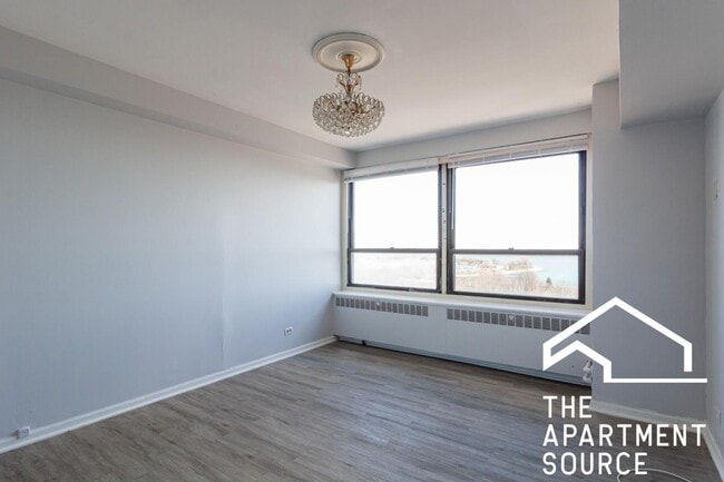 Building Photo - 4180 N Marine Dr