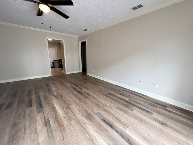 Building Photo - 3109 Crepe Myrtle Ct