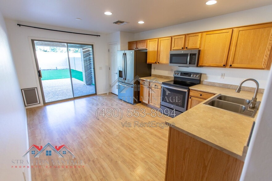 Building Photo - 48069 Rico Way