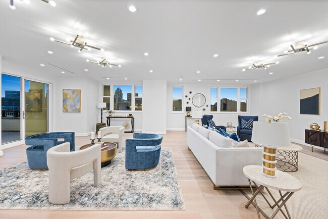 Building Photo - 801 Key Hwy