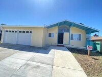 Building Photo - 2548 Duke Ave