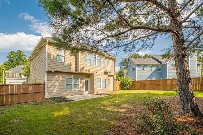 Building Photo - 9576 Rushmore Cir