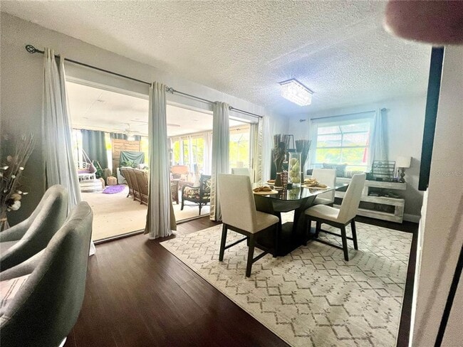 Building Photo - 945 Chevy Chase St NW