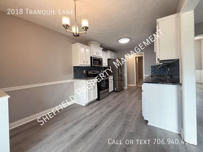 Building Photo - 2018 Tranquil Ln