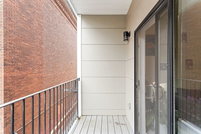 Building Photo - 1457 Tremont St