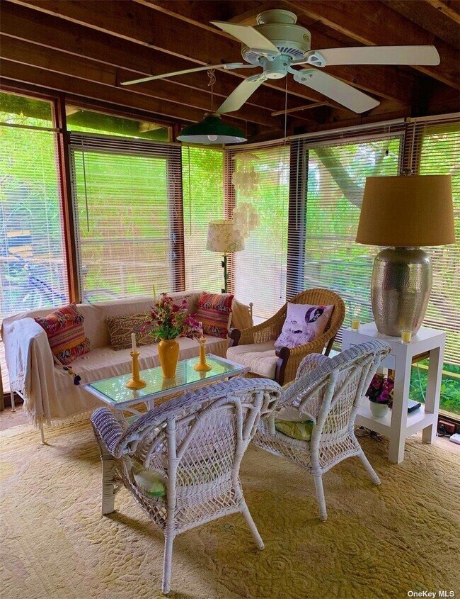 Building Photo - 30 Gale Ave