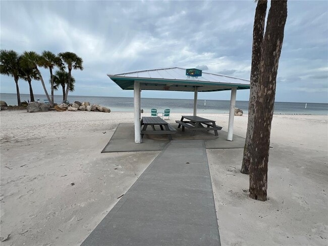 Building Photo - 5524 Gridley Ln