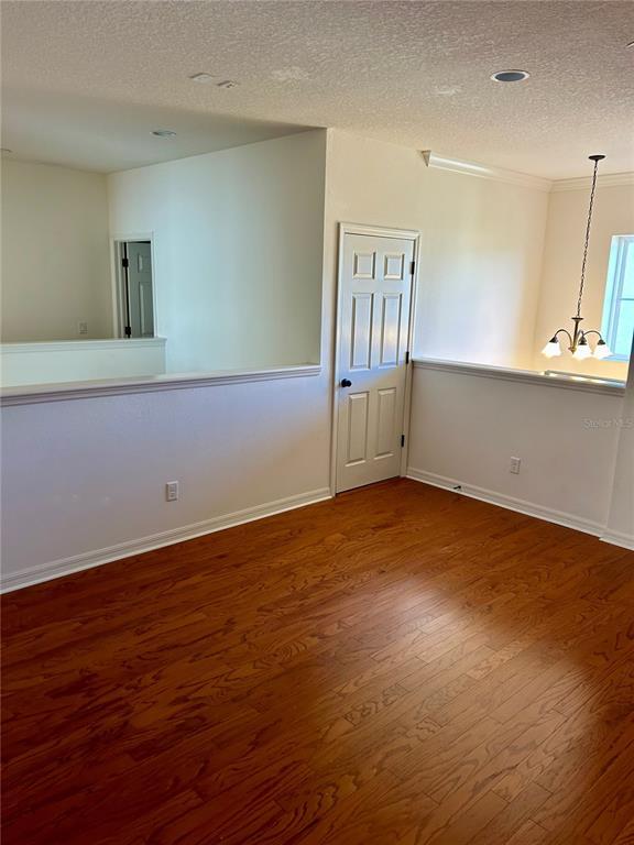 Building Photo - 8818 Tropical Palm Dr