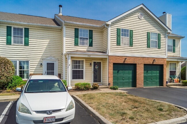 Building Photo - 902 Charleston Way Dr