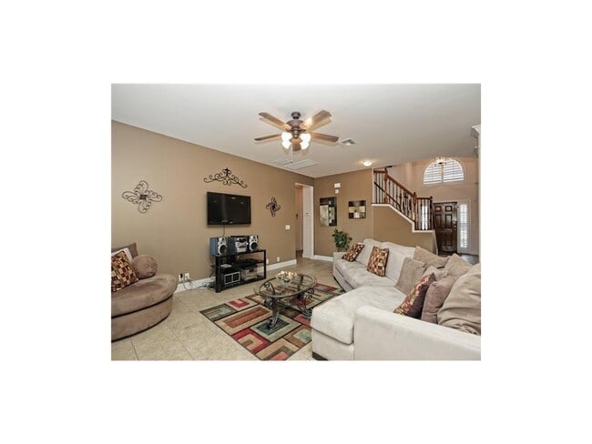 Building Photo - 2660 Salorn Way