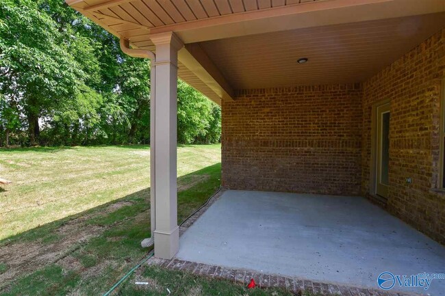Building Photo - 149 Rosemary Ayers Dr