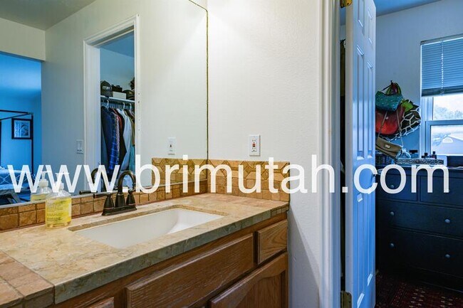 Building Photo - 11412 Autumn Hill Dr