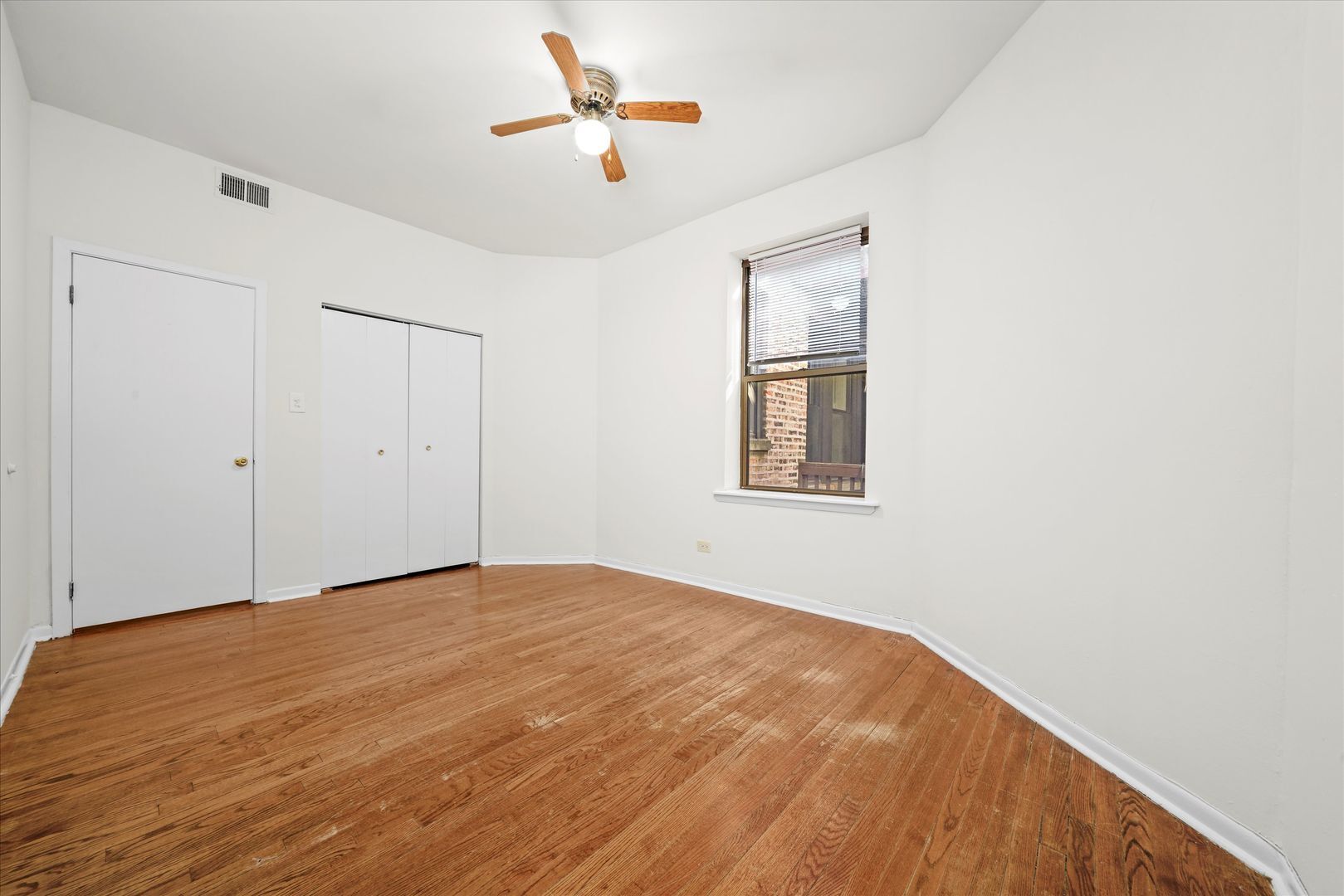 Building Photo - 2323 N Kedzie Blvd