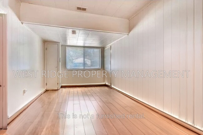 Building Photo - 13980 SW Domino St