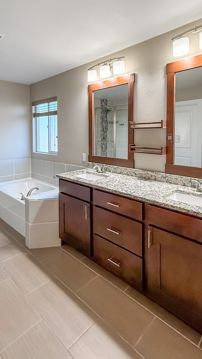 Building Photo - 23223 SE 262nd Ct