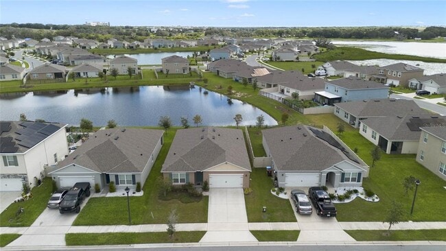 Building Photo - 652 Greymount St