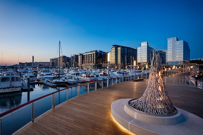 Building Photo - 517 G St SW