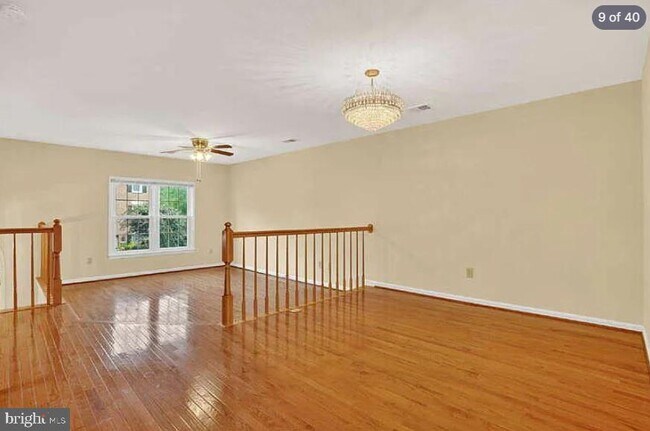 Building Photo - 7427 Salford Ct