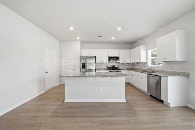 Building Photo - 168 Water Deer Wy