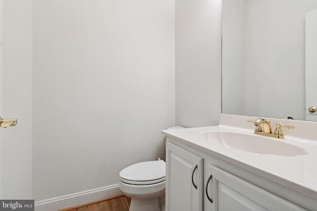 Building Photo - 4427 Brookside Dr