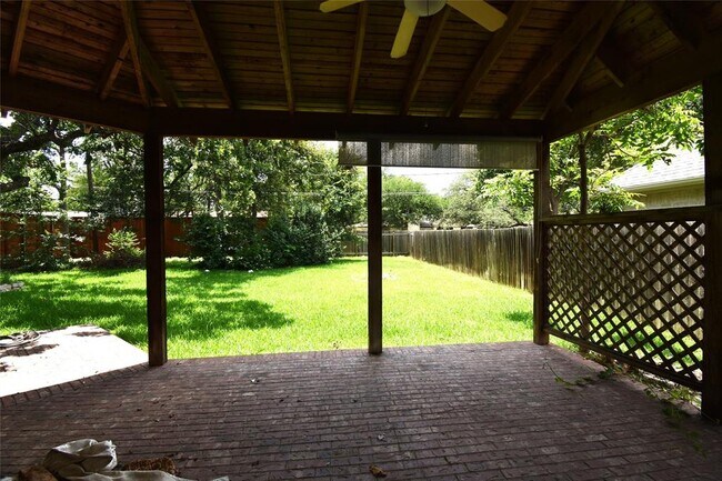 Building Photo - 12720 Twisted Briar Ln
