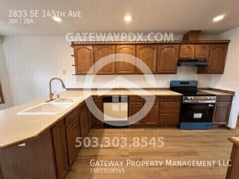 Building Photo - 2833 SE 145th Ave