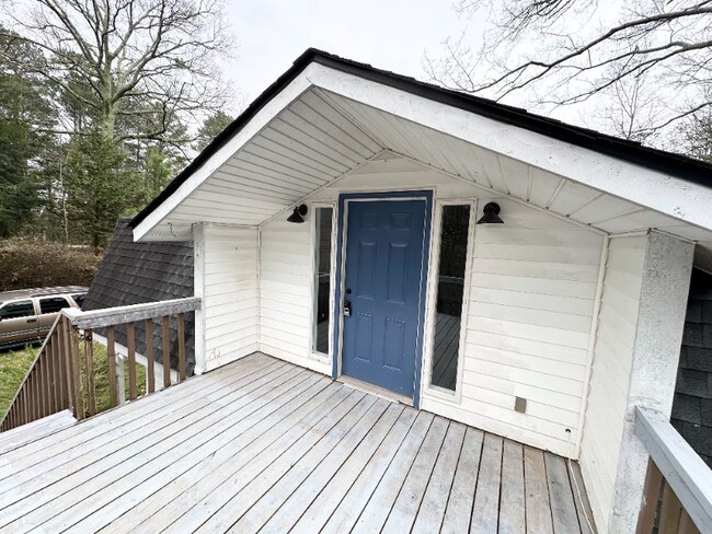 Building Photo - 6104 Pisgah Rd SW